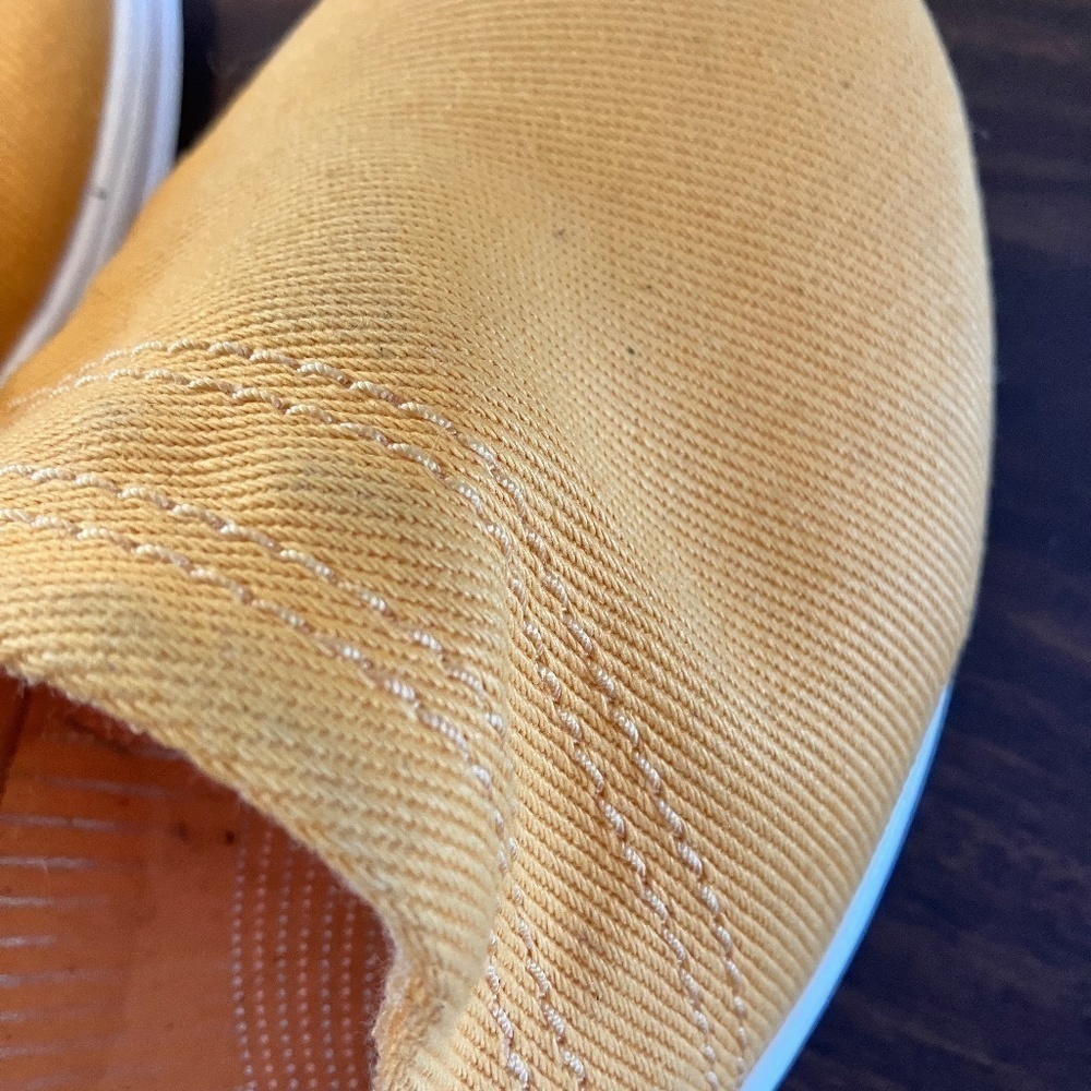 Clarks Cloudsteppers Breeze Step slip-on canvas sneakers - Picture 4 of 7